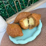 Salgados Grandes: Salgado Grande Kibe com queijo - Salgado