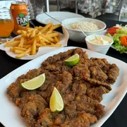 Filés: Filé à Milanesa - 1/2 Filé - 1 Pessoa (Ingredientes: Arroz, Filé mignon, Fritas, Salada)