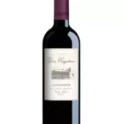 Chile: Don Cayetano Carmenére 750ml - Região: Valle Central, Chile | Uvas: Carmenére | Envelhecimento: Sem envelhecimento| Consumo: 16°C - 18°C | Harmonização: Carnes vermelhas, massas, frango