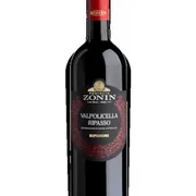 Itália: Zonin Valpoliccela Superiore - Região: Vêneto, Itália.|Uvas: Corte tradicional da denominação Valpolicella Superiore, normalmente composto por Corvina Veronese, Rondinella e Molinara| Envelhecimento: Mínimo de 12 meses de amadurecimento conforme a categoria Superiore, geralmente com passagem por madeira (barricas ou tonéis de carvalho) para maior complexidade e integração dos taninos.|Consumo: 16 °C a 18 °C. |Teor Alcoólico: 13% |Harmonização: Carnes vermelhas assadas ou grelhada.