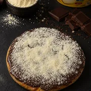 Doces: Esfiha Ninho com chocolate preto - Esfiha Ninho com chocolate ao leite