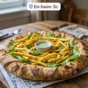 Guirlandas: Guirlanda de Frango com Catupiry - Deliciosa Guirlanda com massa de fermentação natural + frango com catupiry + batata frita + maionese da casa