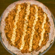 Com Frango: 28 - Frango Catupiry - Pizza Grande (8 Fatias 35cm) (Ingredientes: Catupiry, Frango, Molho de Tomate Italiano, Orégano)