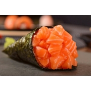 Temaki: Temaki Salmão Sake (SEM cream cheese) - Alga, cubos de salmão, finalizadocom cebolinha fresca.