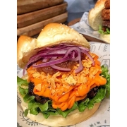 Hambúrguer: Mexicano - Hambúrguer (Ingredientes: Alface Americana, Cebola Roxa, Geléia de Pimenta Especial, Hambúrguer Angus 160g, Pão de Hambúrguer tipo Brioche C/ Gergelim, Queijo Cheddar Cremoso, Tacos Nachos)