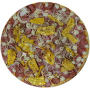 Tradicionais: Car-Bananela - Pizza Pequena (Ingredientes: Banana, Calabresa Triturada, Catupiry, Cebola, Molho, Mussarela, Orégano)