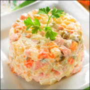 Porções: Salada de maionese (500g) - Porção