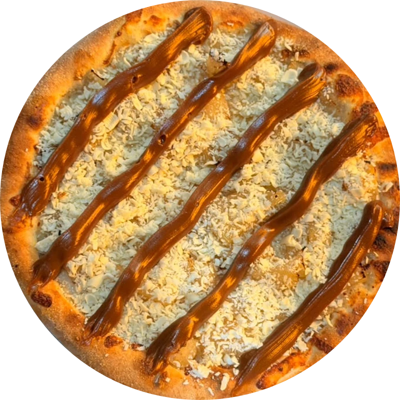 Doces da Guede`s: Abacaxi Especial - Pizza Grande (Ingredientes: Base de leite condensado, Abacaxi artesanal, Chocolate Branco, Doce de leite cremoso.)