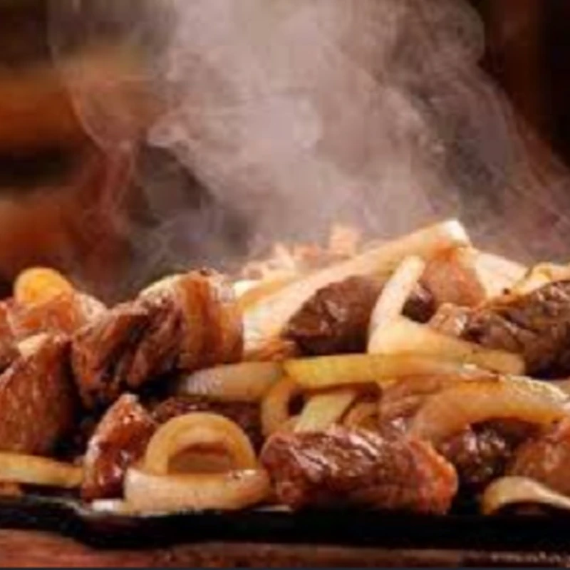 Marmitas (Novo Cardápio): Picanha Acebolada - Marmitas (Novo Cardápio) (Ingredientes: Arroz, farofa, Feijão, vinagrete)