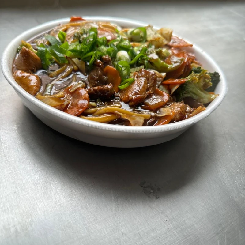 yakisoba frango: yakisoba Frango - yakisoba Pequeno (Ingredientes: )