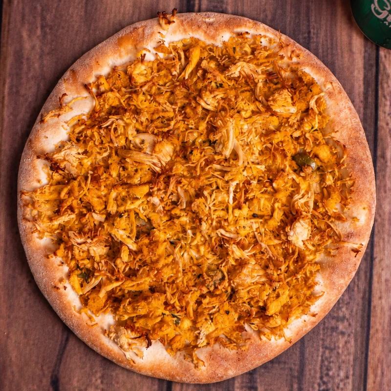 Esfihas Salgadas: Frango - Esfiha Salgada (Ingredientes: Frango Desfiado e Refogado)