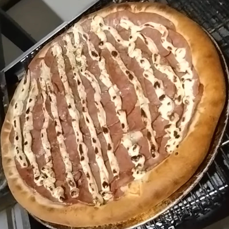 Especiais II: 44- Calabresa C/ Cream Cheese - Pizza Grande (Ingredientes: Molho, Mussarela, Calabresa, Cream Cheese)