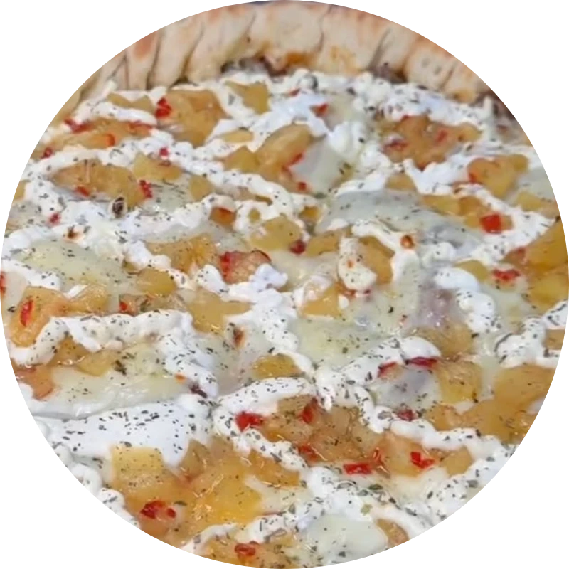 Gourmet: Costela Tropical - Pizza Gigante (Ingredientes: Molho de Tomate, Mussarela, Costela, geleia de abacaxi com pimenta, Cream Cheese, Orégano)