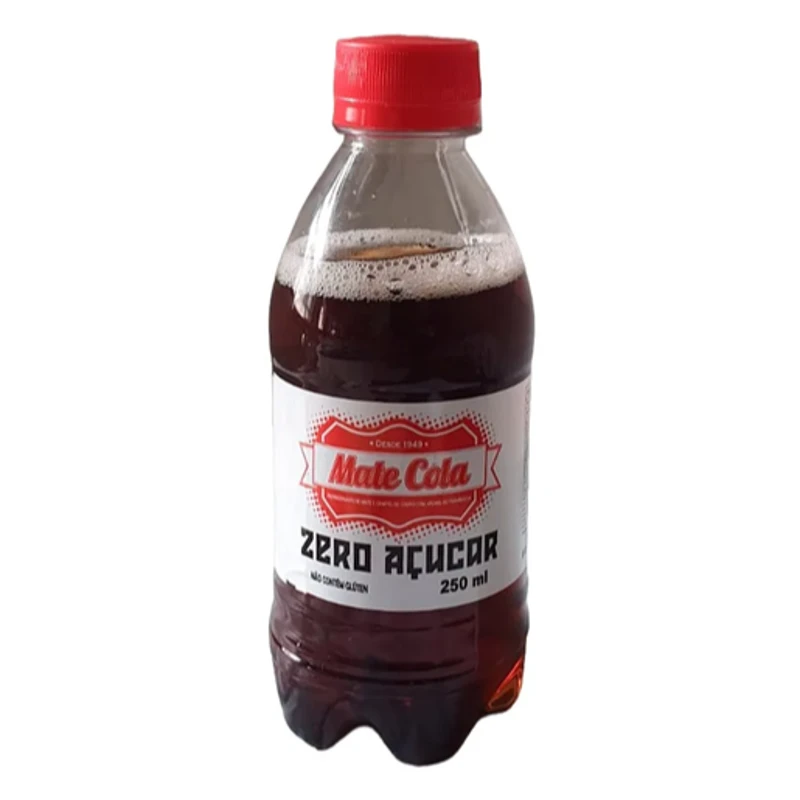Refrigerante: Refrigerante Mate Cola Zero Açucar - 250ml - O Refrigerante Mate Cola Zero Açúcar 250ml é uma bebida gaseificada regional produzida em Teófilo Otoni, Minas Gerais. Combinando as ervas mate Munhoz e chapéu-de-couro, oferece um sabor tradicional e marcante, típico da cultura mineira. Indicado para quem busca uma opção refrescante, sem adição de açúcar, ideal para acompanhar refeições, encontros em família ou momentos de lazer, mantendo o prazer sem abrir mão do consumo consciente.