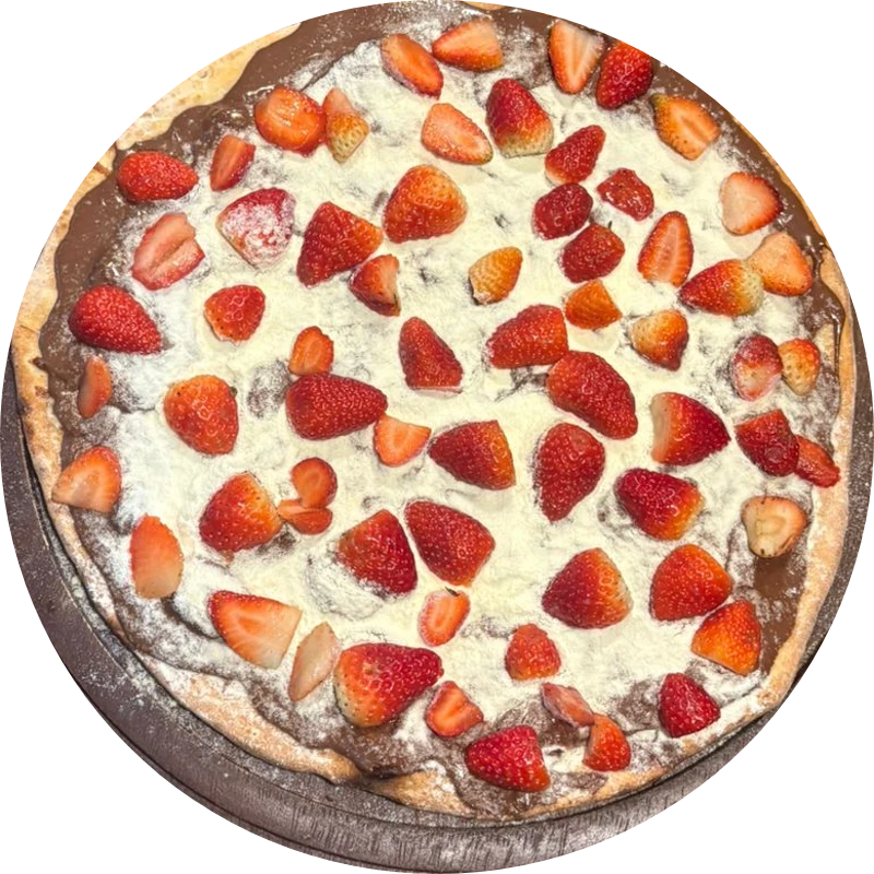 Sabores Doces Especiais: E- Tentação - Pizza Gigante (Ingredientes: Creme de Leite, , Mussarela, Creme de Avelã, Morango, Leite Ninho Nestlê)