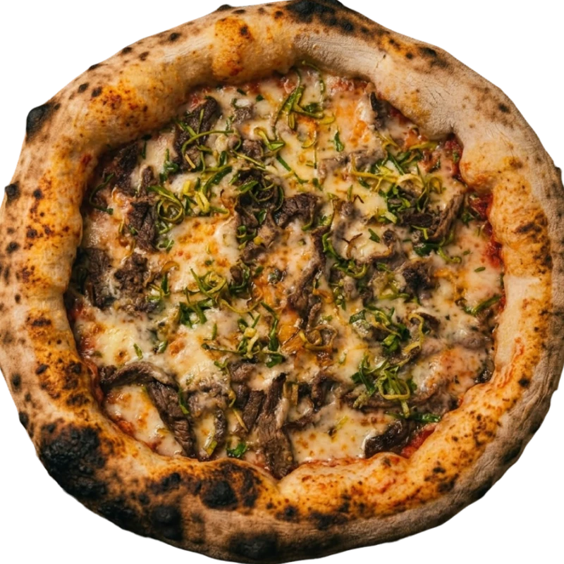 Tradicionais: Filé al Quattro Formaggi - Pizza Napolitana Grande (Ingredientes: Molho de tomate italiano, mozzarella, filé macio e um irresistível creme de quattro formaggi. Finalizada com crispies de alho-poró, que acrescentam leveza e crocância a uma combinação intensa, cremosa e cheia de sabor.)
