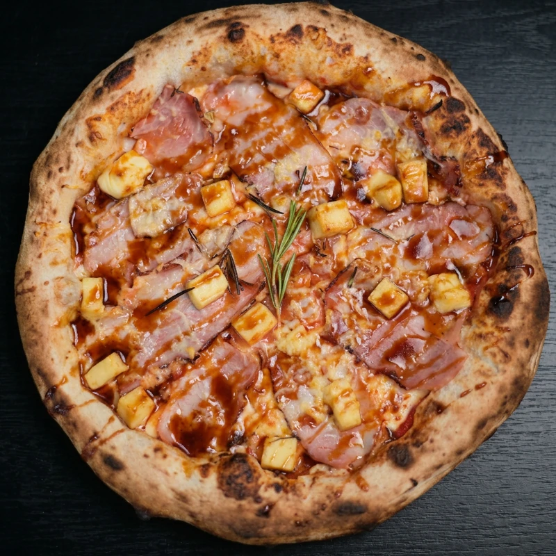 Napolitana longa fermentação: Bacon Di Massi - Napolitana Individual 25Cm (Ingredientes: )