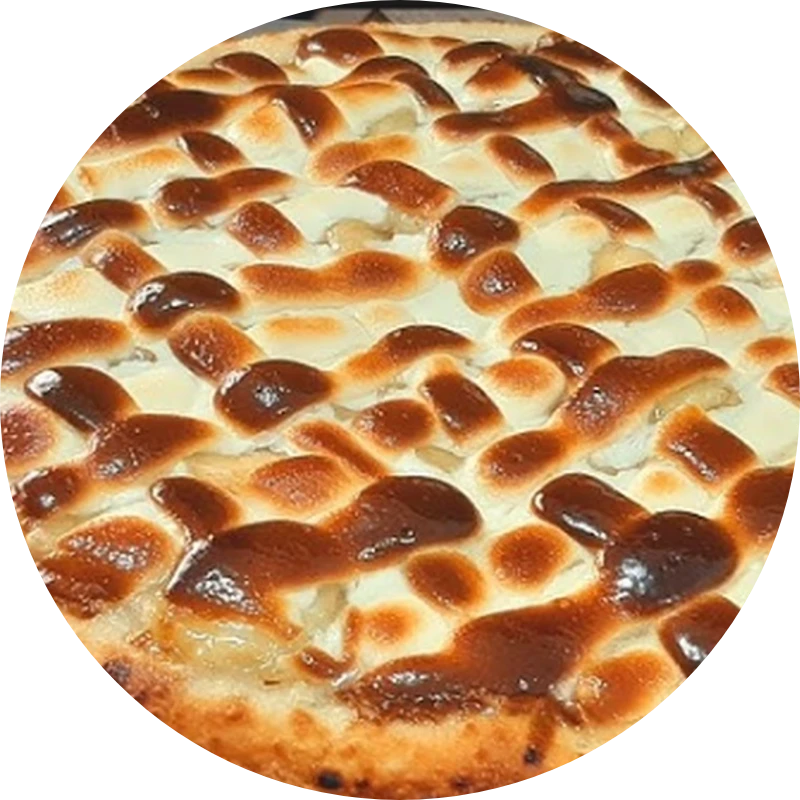 Tradicionais: Banoffee - Pizza Grande (Ingredientes: Banana, Chocolate Branco, Canela, Doce de Leite)